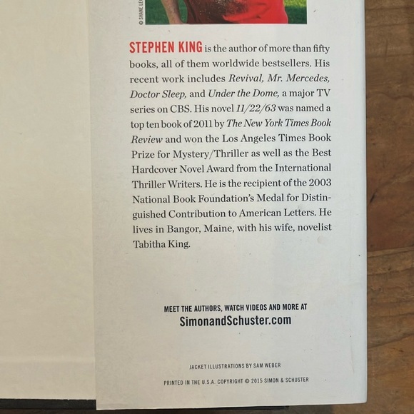 Stephen King 'Finders Keepers' Hardcover Book - Picture 11 of 16